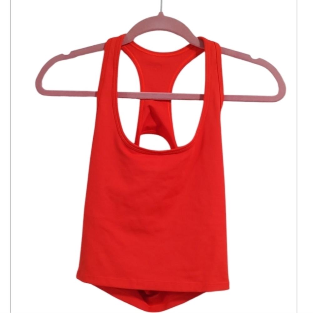 GAP Bold Red Racerback Workout Top With Built In Bra - Picture 1 of 4